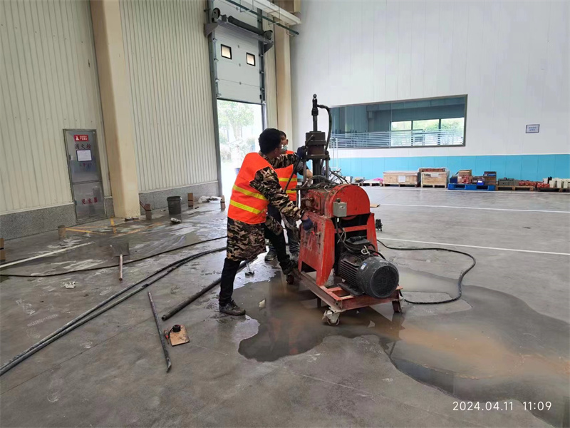 惠山厂房地面下沉塌陷注浆加固施工